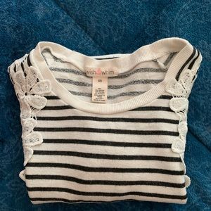 Long sleeve sweatshirt